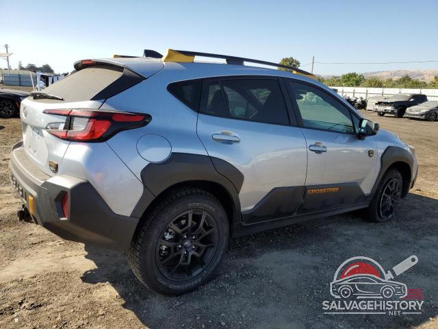 4S4GUHU65R3732101 2024 SUBARU CROSSTREK photo no. 3