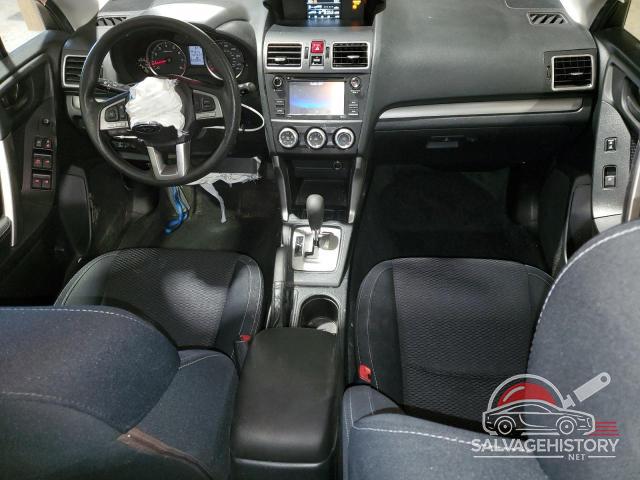 JF2SJAAC4JH599719 2018 SUBARU FORESTER photo no. 8