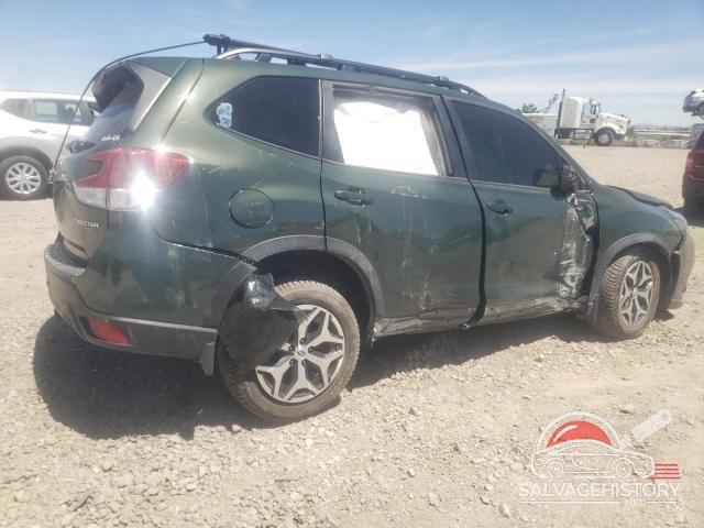 JF2SKAEC3NH491525 2022 SUBARU FORESTER photo no. 3