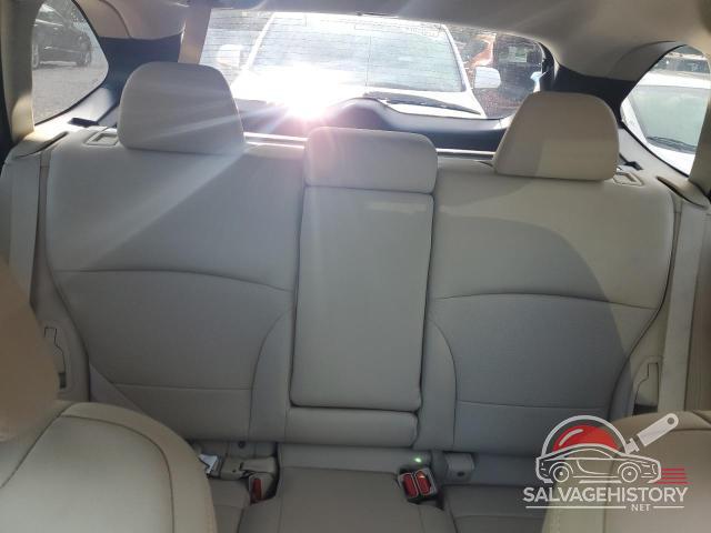 4S4BSANC3J3278107 2018 SUBARU OUTBACK photo no. 10