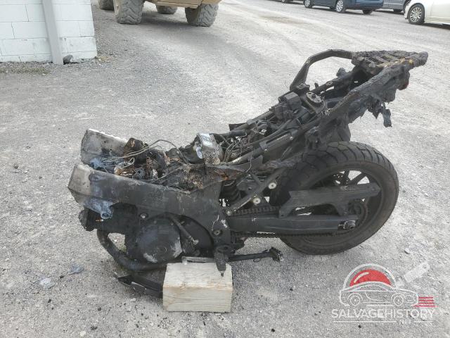 JS1VU51A8E2102781 2014 SUZUKI CYCLE DL photo no. 3