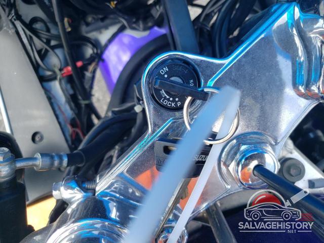 JS1GU75A1V2100109 1997 SUZUKI GSXR1100 photo no. 8