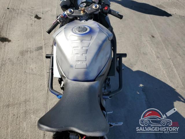 JS1GR7KAX72114292 2007 SUZUKI GSXR750 photo no. 6