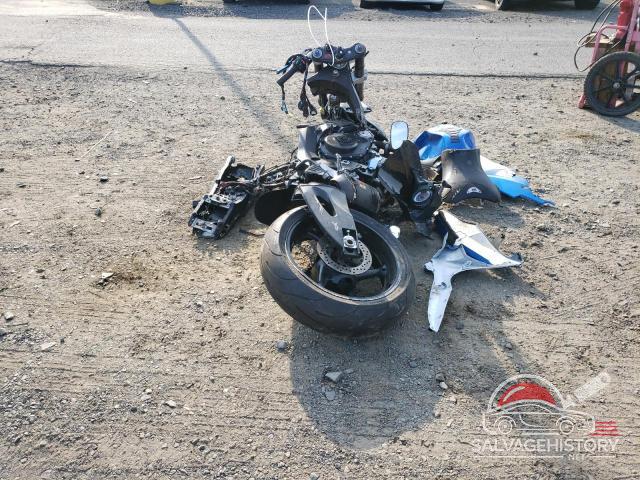 JS1GR7LA692103114 2009 SUZUKI GSXR750 photo no. 4