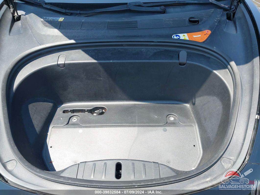 5YJ3E1EA1JF011355 2018 TESLA MODEL 3 photo no. 10