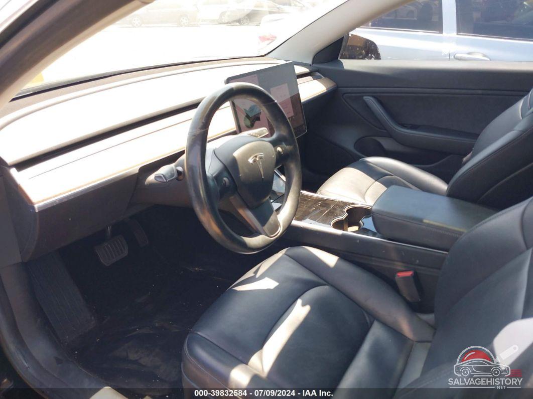 5YJ3E1EA1JF011355 2018 TESLA MODEL 3 photo no. 5