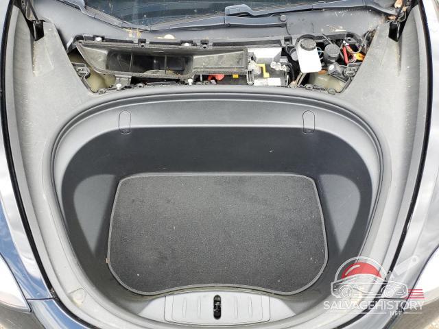 5YJ3E1EB4JF127416 2018 TESLA MODEL 3 photo no. 11