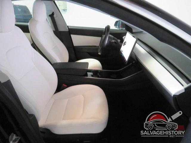5YJ3E1EA6KF301575 2019 TESLA MODEL 3 photo no. 5