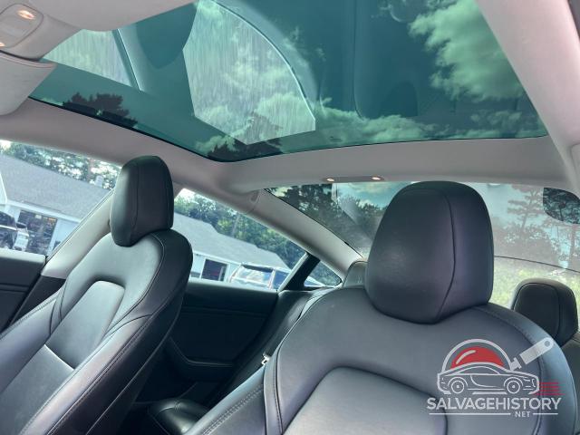 5YJ3E1EB6LF618251 2020 TESLA MODEL 3 photo no. 10