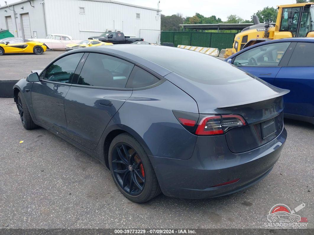 5YJ3E1EC1MF849682 2021 TESLA MODEL 3 photo no. 3