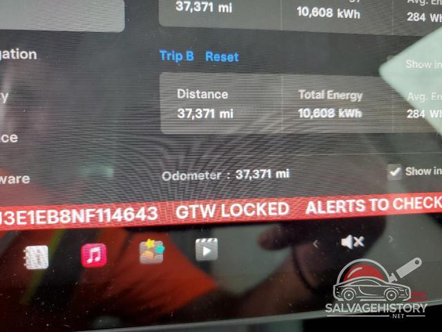 5YJ3E1EB8NF114643 2022 TESLA MODEL 3 photo no. 9