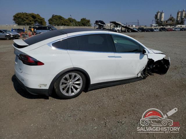 5YJXCAE26GF008671 2016 TESLA MODEL X photo no. 3
