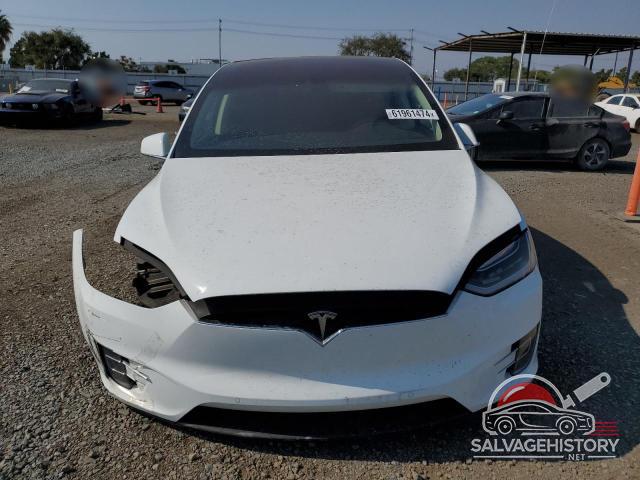 5YJXCAE26GF008671 2016 TESLA MODEL X photo no. 5