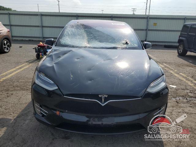 5YJXCDE29GF029452 2016 TESLA MODEL X photo no. 5