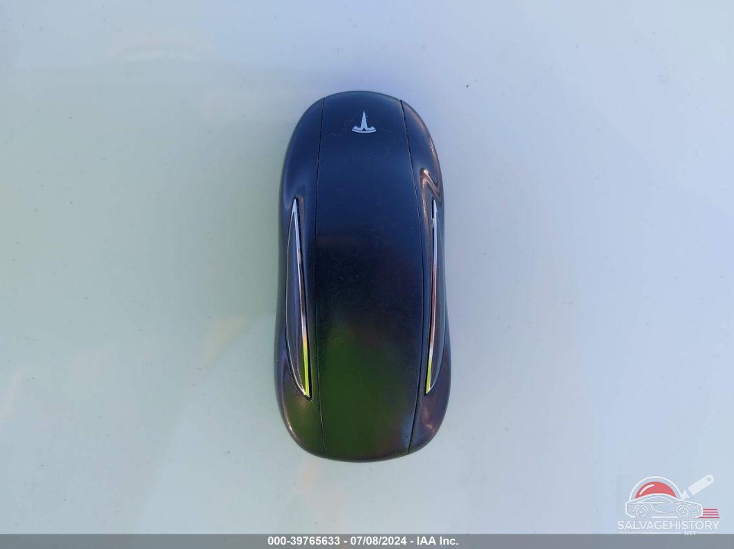 5YJXCDE29JF103413 2018 TESLA MODEL X photo no. 11