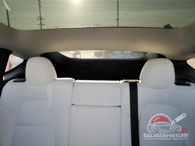 7SAYGDEE2NF358111 2022 TESLA MODEL Y photo no. 10