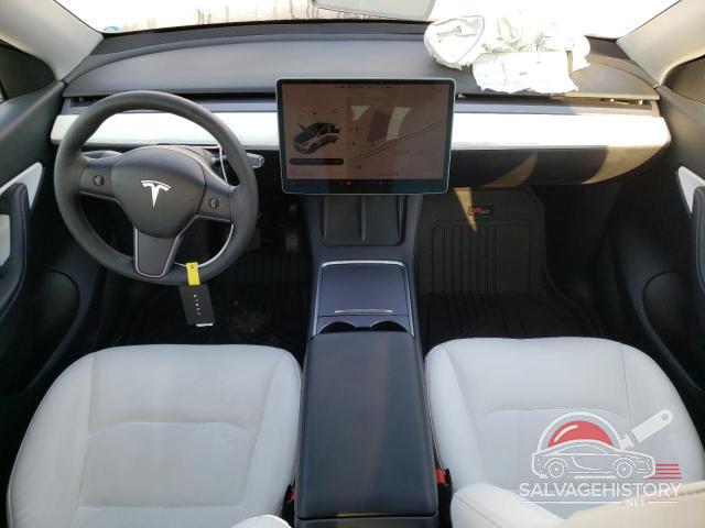 7SAYGDEE2NF358111 2022 TESLA MODEL Y photo no. 8