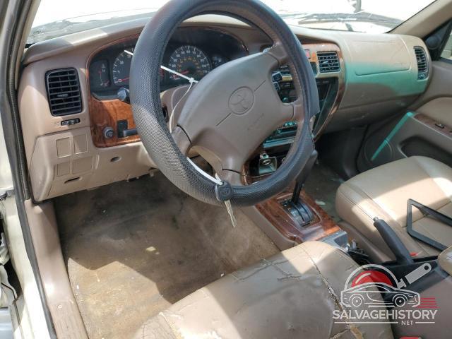 JT3GN87R8Y0143135 2000 TOYOTA 4RUNNER photo no. 8