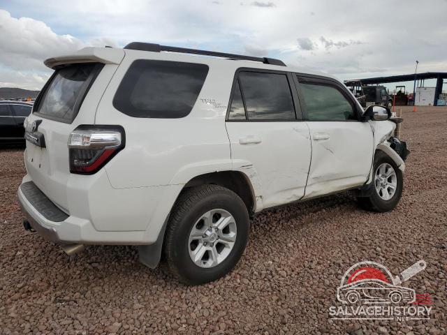 JTEBU5JR9K5716002 2019 TOYOTA 4RUNNER photo no. 3