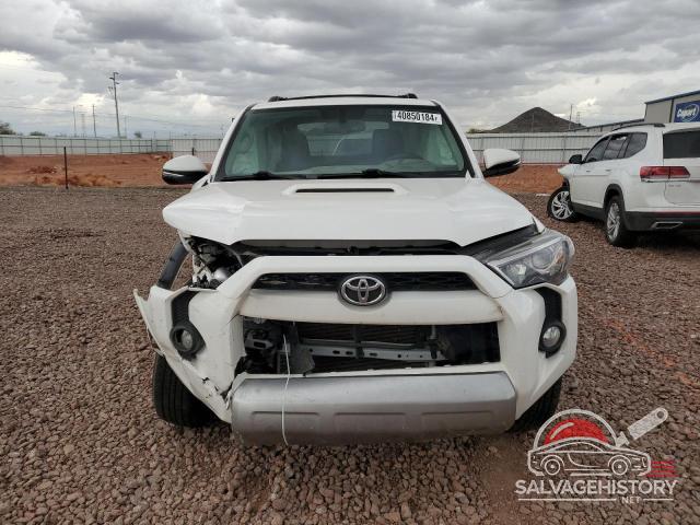 JTEBU5JR9K5716002 2019 TOYOTA 4RUNNER photo no. 5