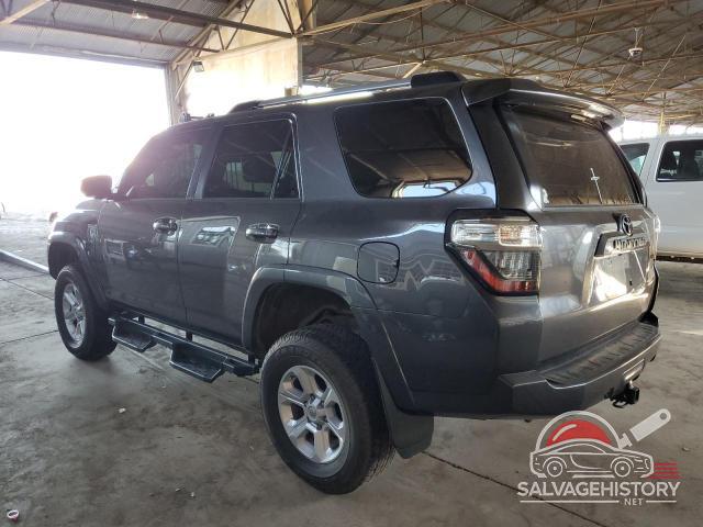 JTEBU5JR9K5727193 2019 TOYOTA 4RUNNER photo no. 2