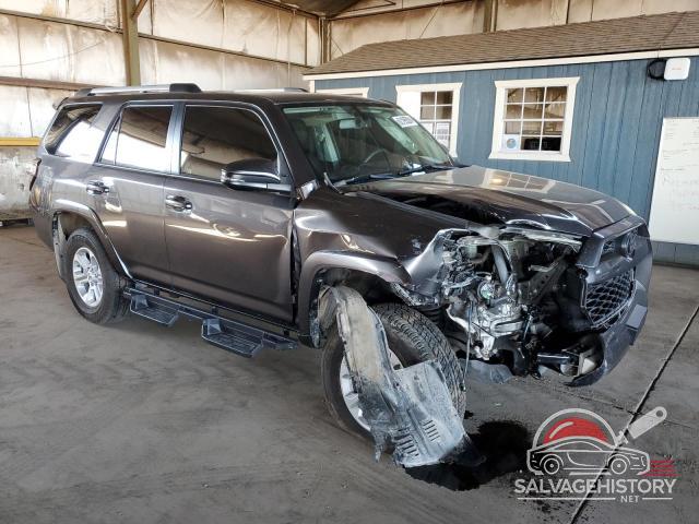 JTEBU5JR9K5727193 2019 TOYOTA 4RUNNER photo no. 4
