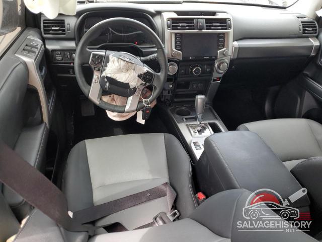 JTEFU5JR5R5309676 2024 TOYOTA 4RUNNER photo no. 8