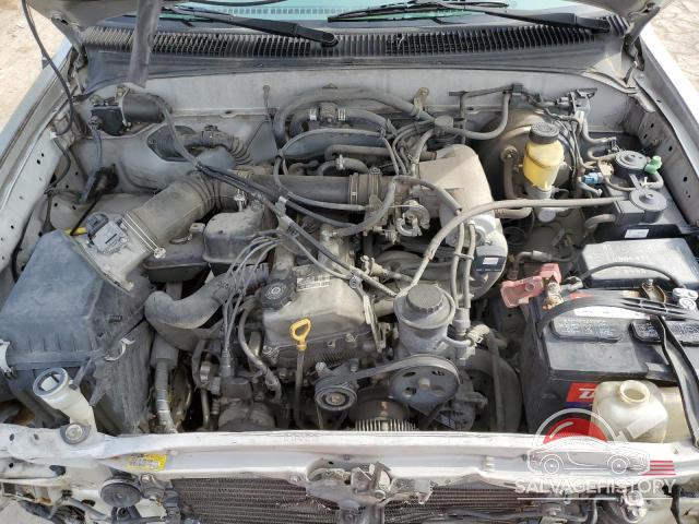 5TEPM62N1YZ693168 2000 TOYOTA All Models photo no. 11
