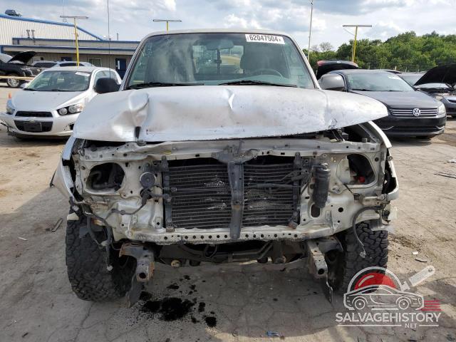 5TEPM62N1YZ693168 2000 TOYOTA All Models photo no. 5