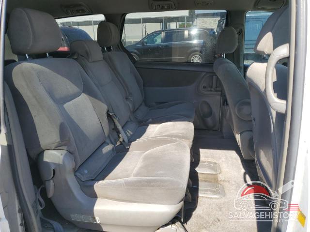 5TDZA23C65S263930 2005 TOYOTA All Models photo no. 11
