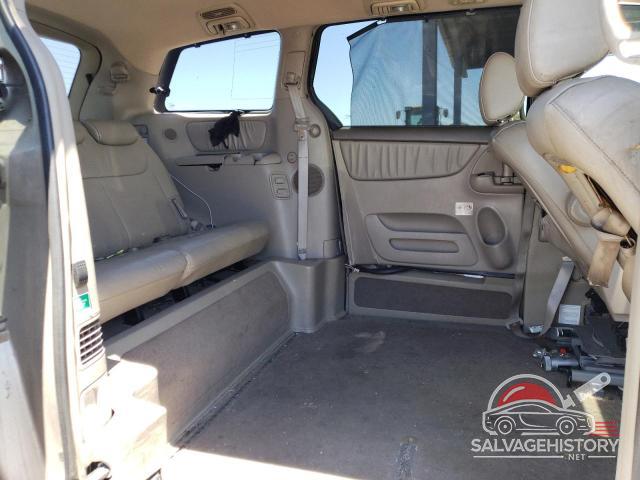 5TDYK4CC2AS303984 2010 TOYOTA All Models photo no. 11