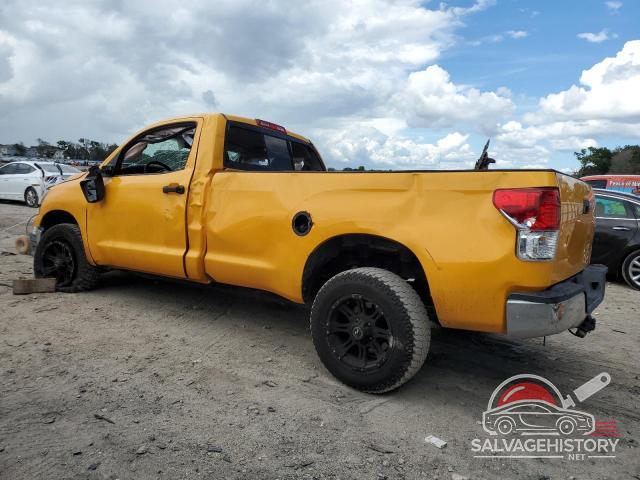 5TFLM5F19AX001655 2010 TOYOTA All Models photo no. 2