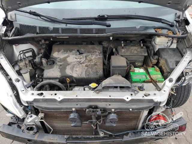 5TDYK3DC1BS077575 2011 TOYOTA All Models photo no. 12