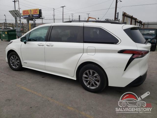 5TDYRKEC9MS026185 2021 TOYOTA All Models photo no. 2