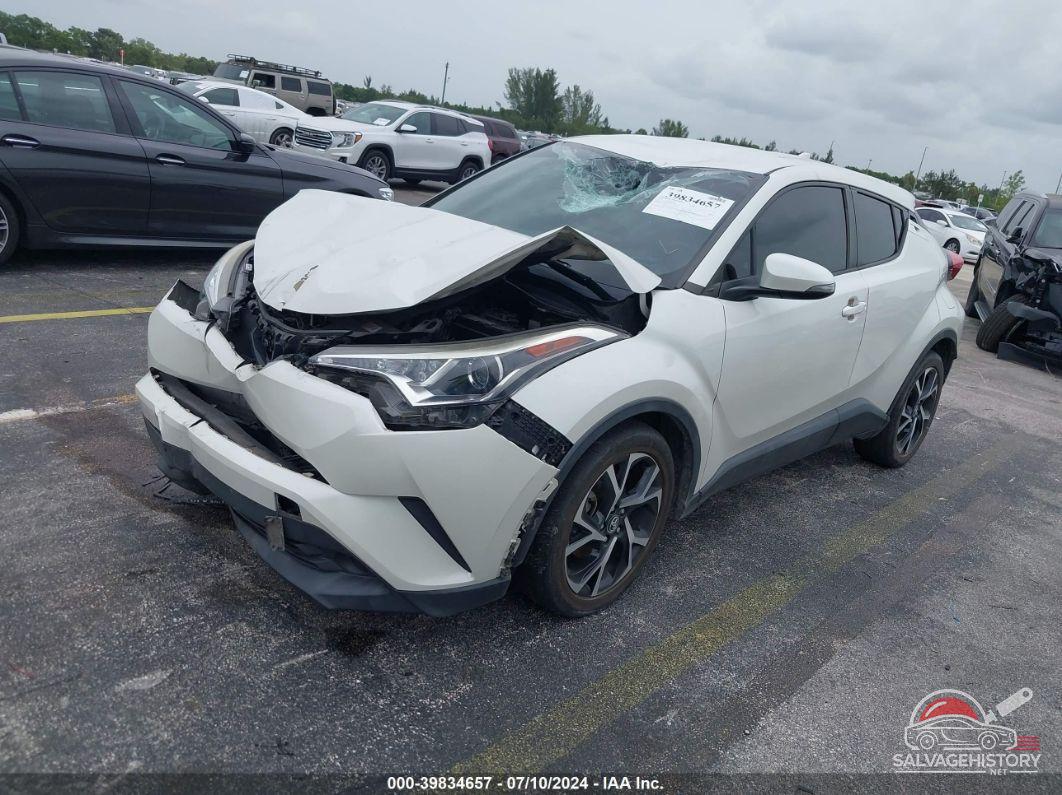 NMTKHMBX1JR053869 2018 TOYOTA C-HR photo no. 2
