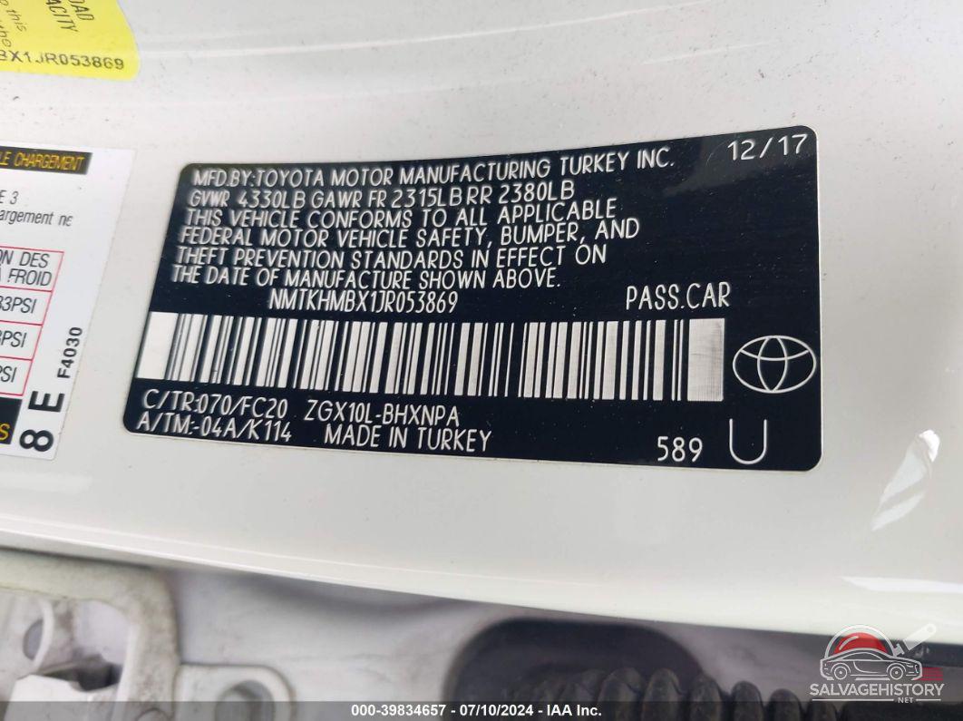 NMTKHMBX1JR053869 2018 TOYOTA C-HR photo no. 9
