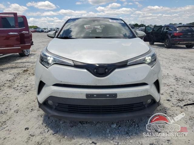 NMTKHMBX8JR041458 2018 TOYOTA C-HR photo no. 5