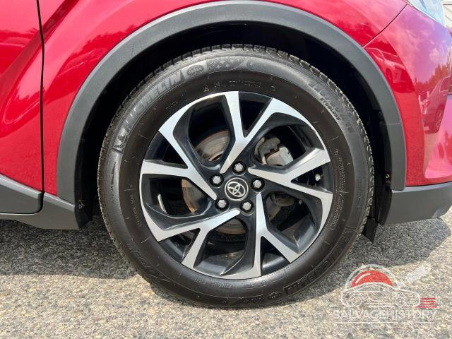NMTKHMBX9JR025995 2018 TOYOTA C-HR photo no. 7