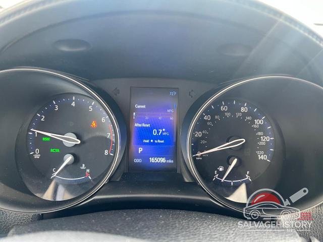 NMTKHMBX9JR025995 2018 TOYOTA C-HR photo no. 8
