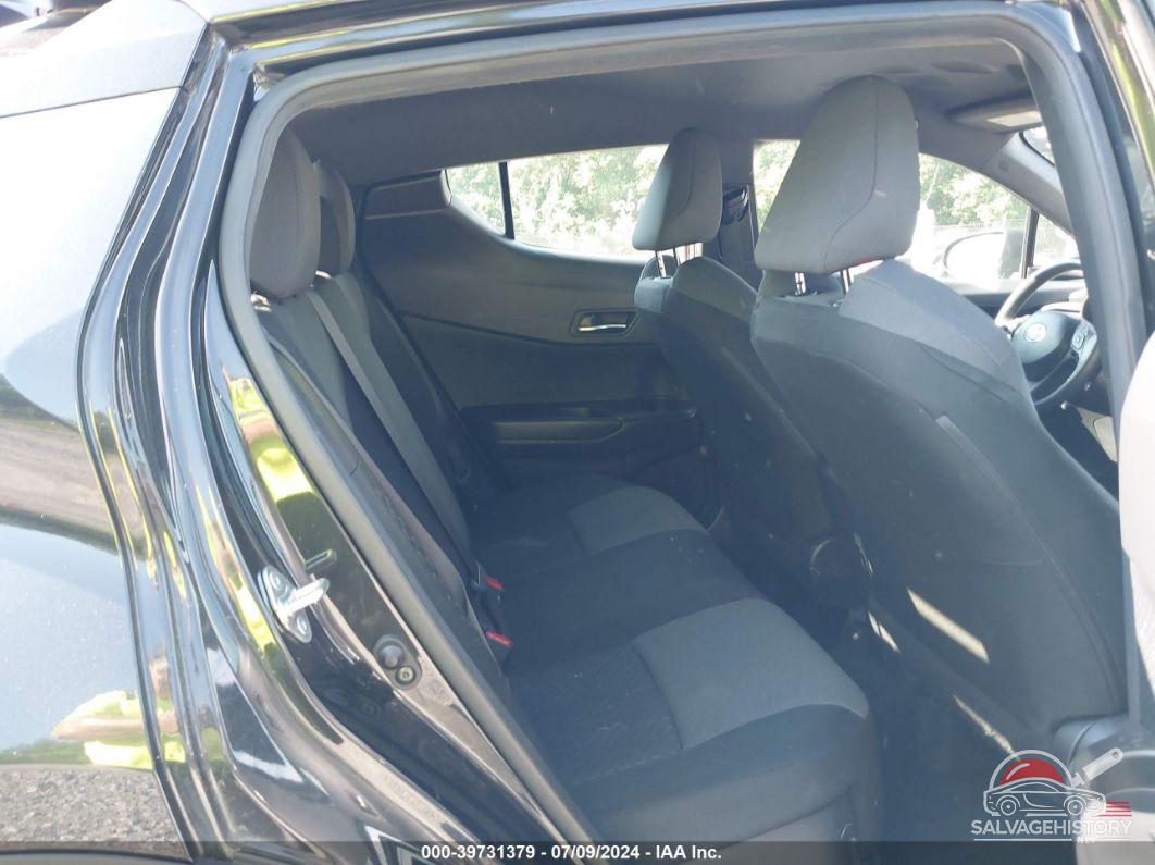 JTNKHMBX5M1102389 2021 TOYOTA C-HR photo no. 8