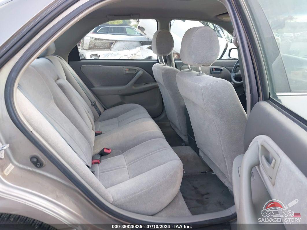 4T1BG22K0WU296889 1998 TOYOTA CAMRY photo no. 8