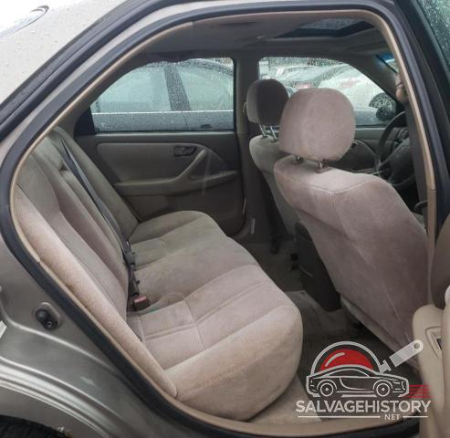 4T1BG22K2WU380051 1998 TOYOTA CAMRY photo no. 10
