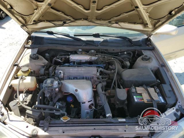 JT2BG22K1W0245115 1998 TOYOTA CAMRY photo no. 10