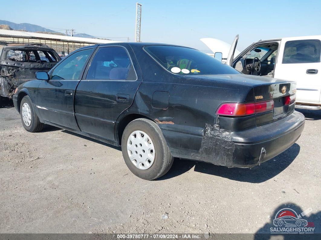 JT2BG22K5W0126094 1998 TOYOTA CAMRY photo no. 3
