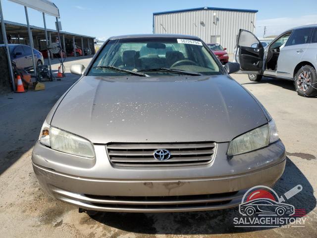 4T1BG22K0XU613622 1999 TOYOTA CAMRY photo no. 5