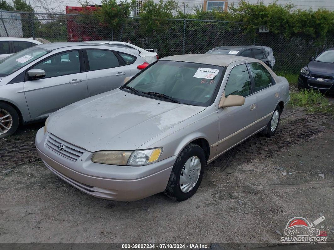 4T1BG22K0XU865368 1999 TOYOTA CAMRY photo no. 2