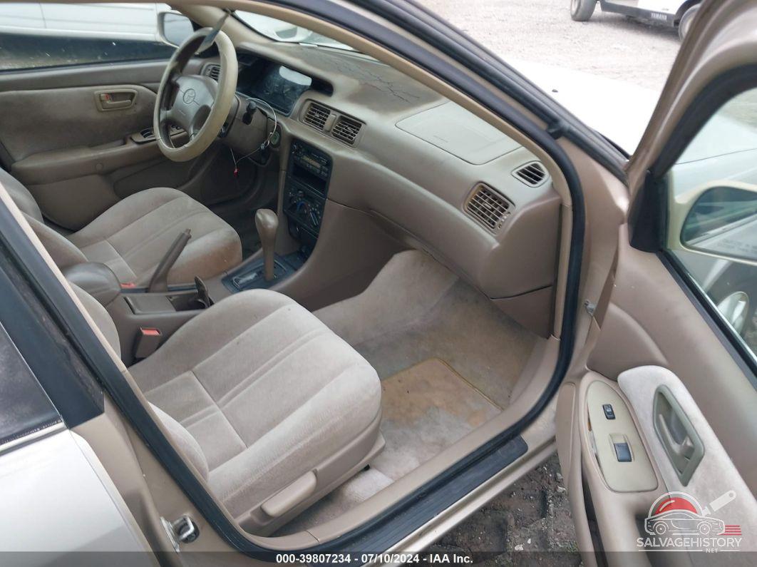 4T1BG22K0XU865368 1999 TOYOTA CAMRY photo no. 5