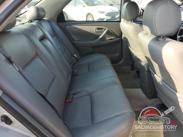 4T1BF28K0YU113617 2000 TOYOTA CAMRY photo no. 10