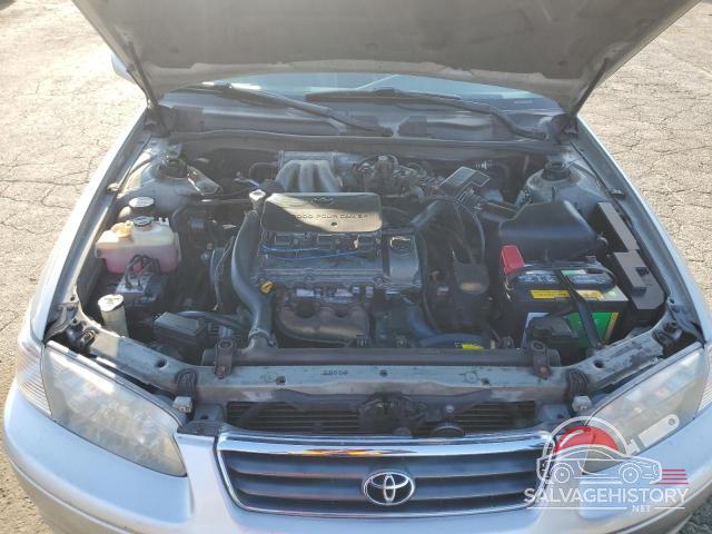 4T1BF28K0YU113617 2000 TOYOTA CAMRY photo no. 11