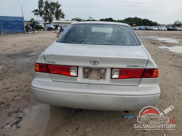 4T1BG22K5YU640283 2000 TOYOTA CAMRY photo no. 6